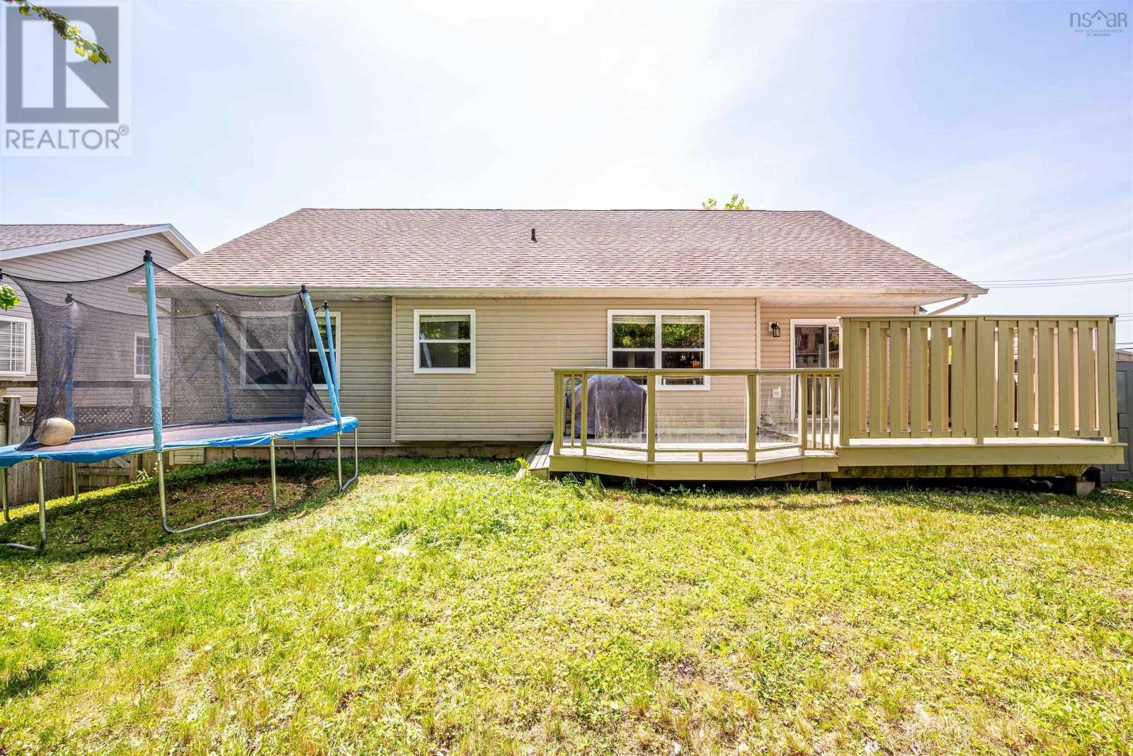 












78 Bellbrook Crescent

,
Dartmouth,




Nova Scotia
B2W6S2

