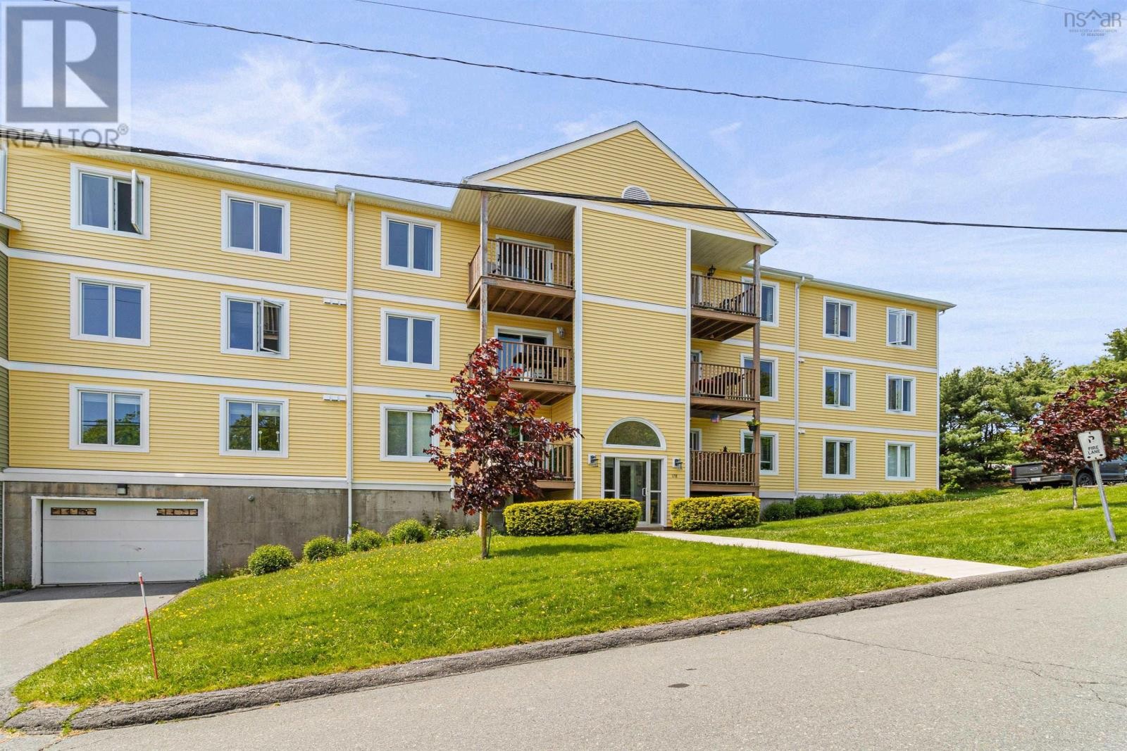 












303 178 Rutledge Street

,
Bedford,




Nova Scotia
B4A1X6

