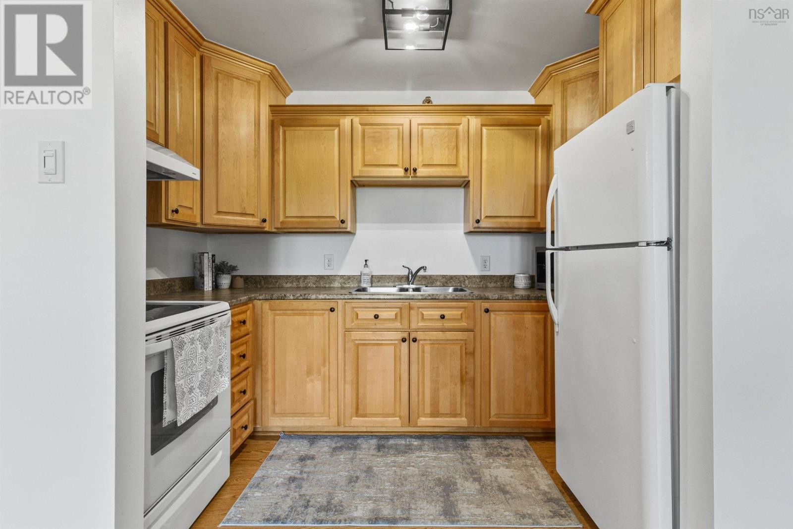 












303 178 Rutledge Street

,
Bedford,




Nova Scotia
B4A1X6

