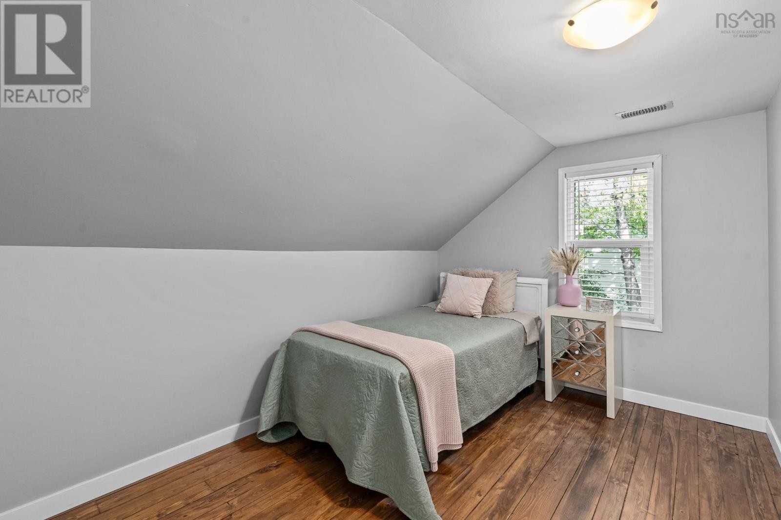 












7 Brook Street

,
Bedford,




Nova Scotia
B4A2H4

