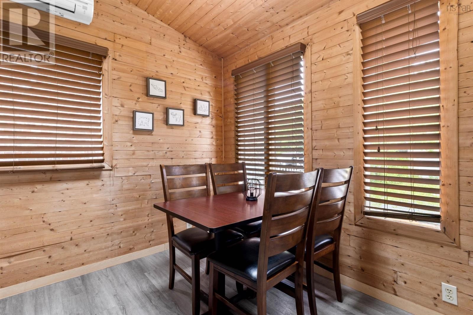 












1596 St. Margaret's Bay Road

,
Lakeside,




Nova Scotia
B3T1B2

