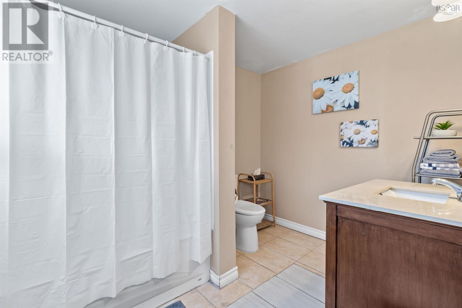 












1596 St. Margaret's Bay Road

,
Lakeside,




Nova Scotia
B3T1B2

