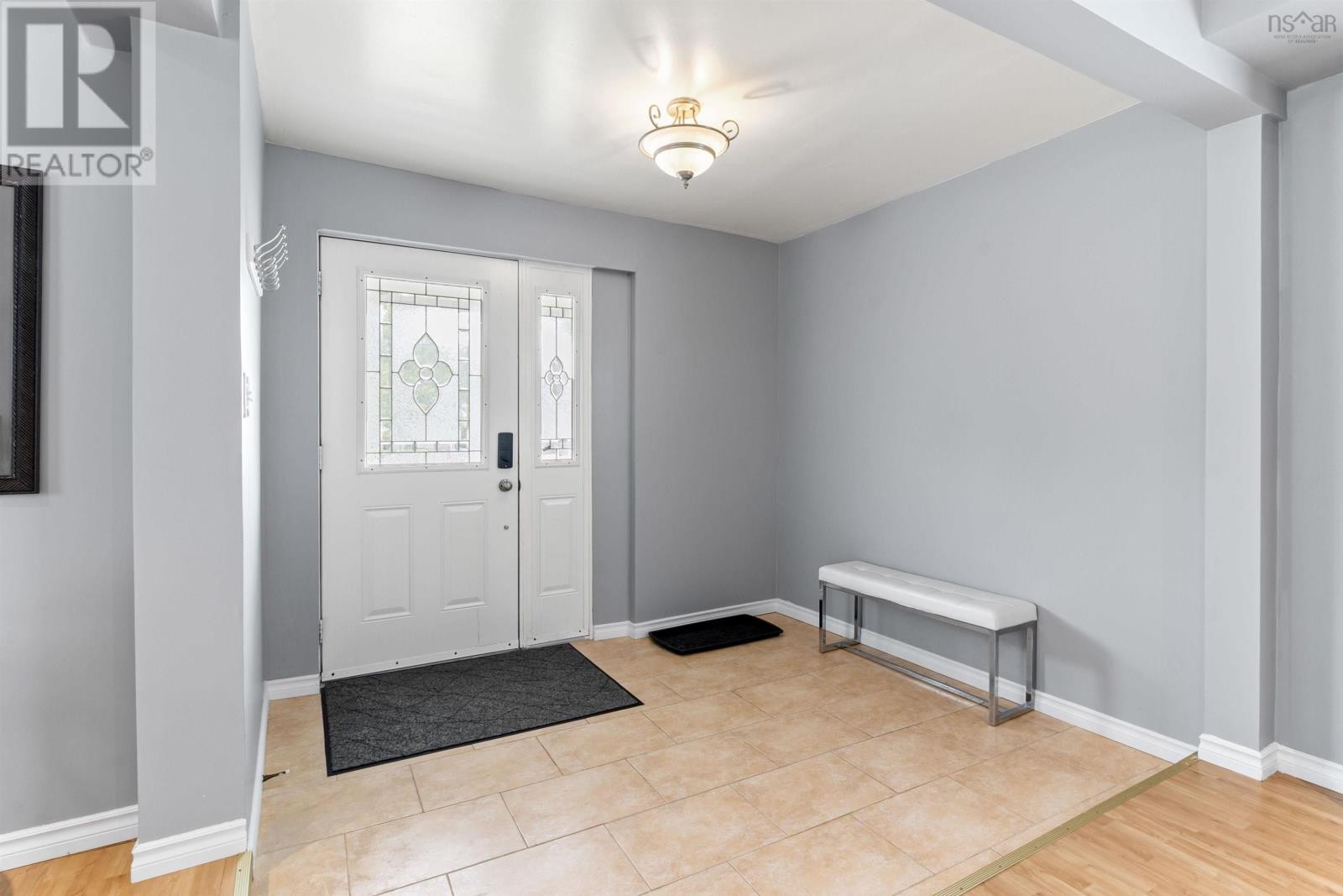 












1596 St. Margaret's Bay Road

,
Lakeside,




Nova Scotia
B3T1B2

