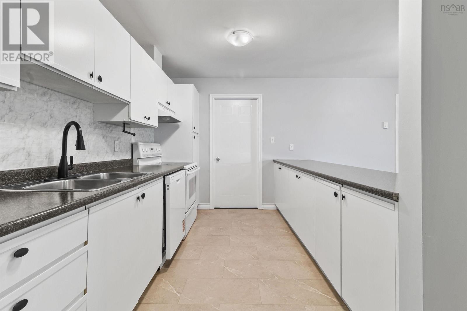 












304 3330 Westerwald Street

,
Halifax,




Nova Scotia
B3N2R7

