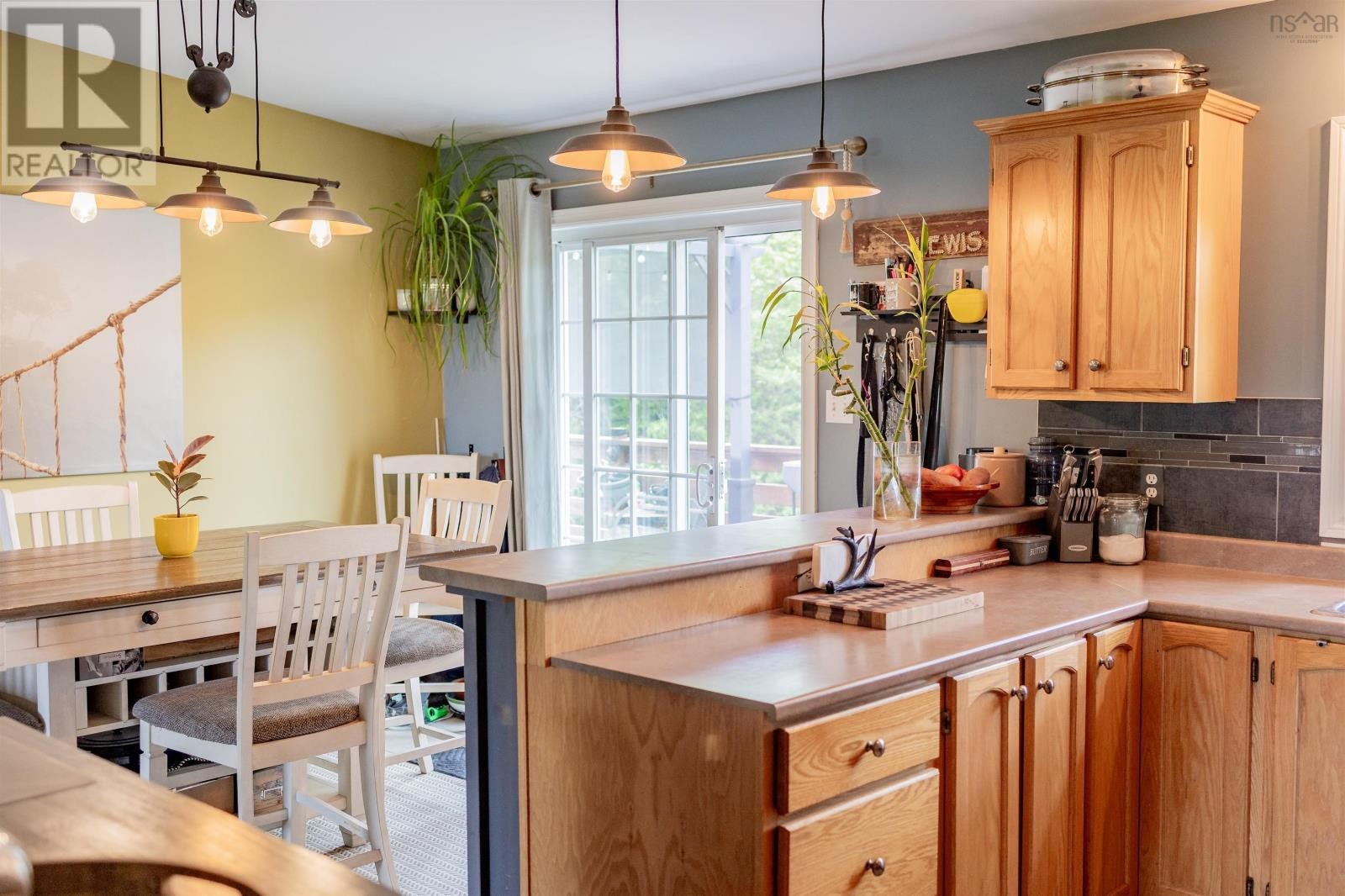 












34 Mary Drive

,
Greenhill,




Nova Scotia
B0K2A0

