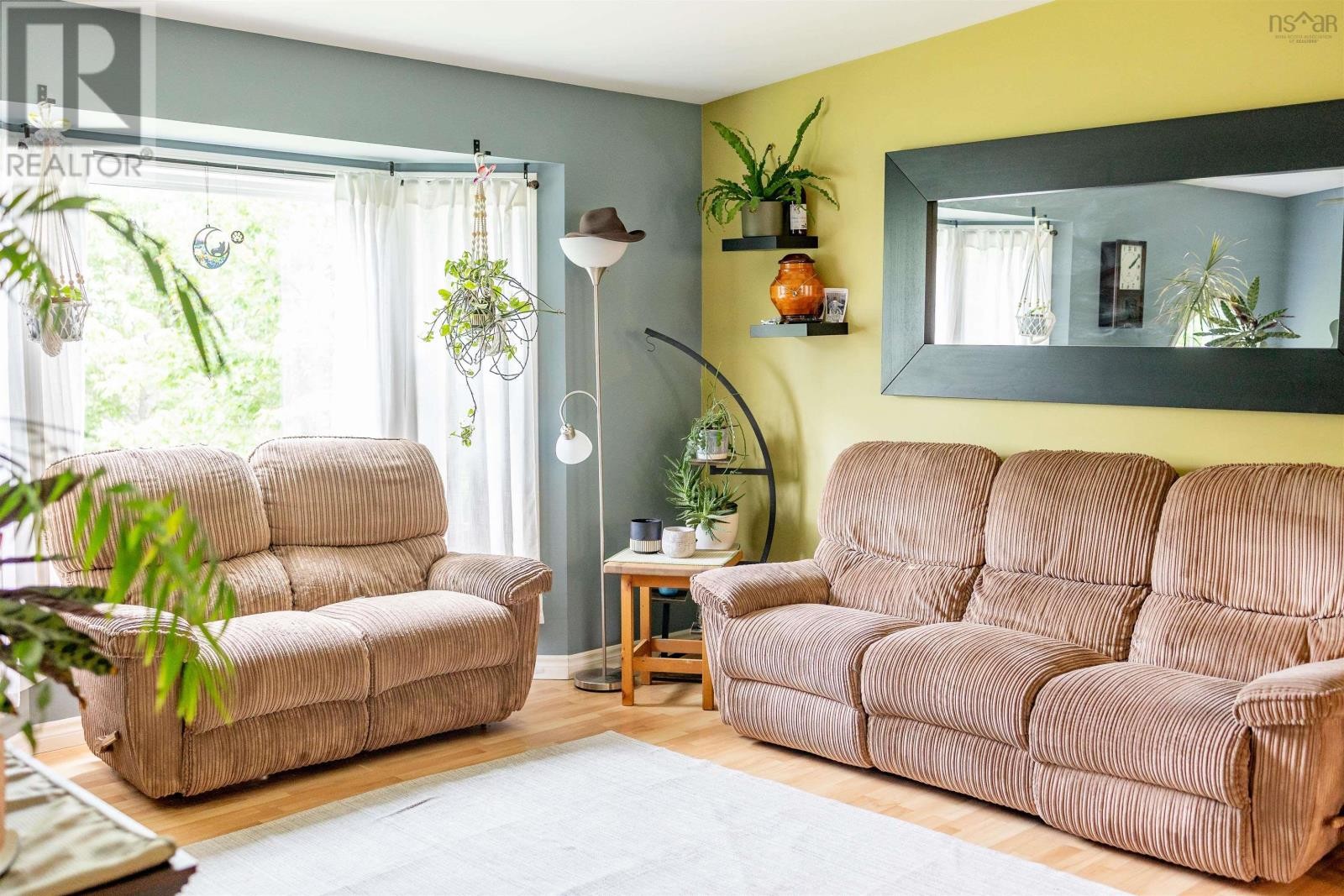 












34 Mary Drive

,
Greenhill,




Nova Scotia
B0K2A0

