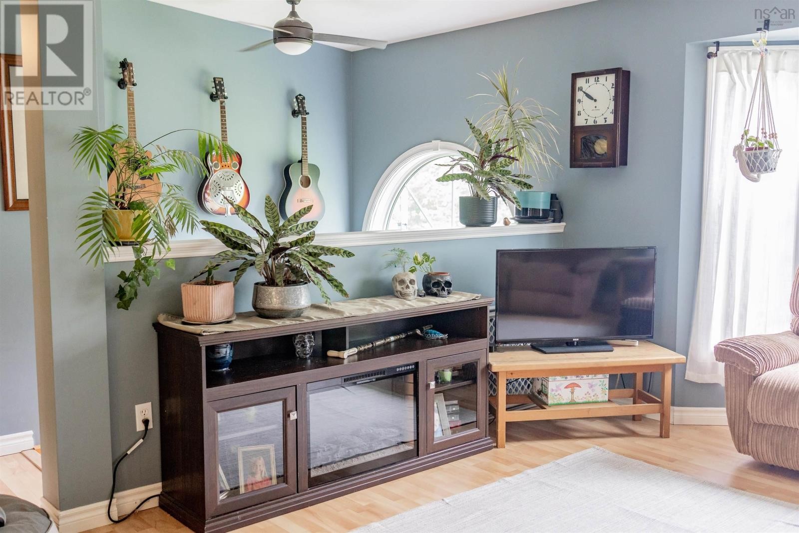 












34 Mary Drive

,
Greenhill,




Nova Scotia
B0K2A0

