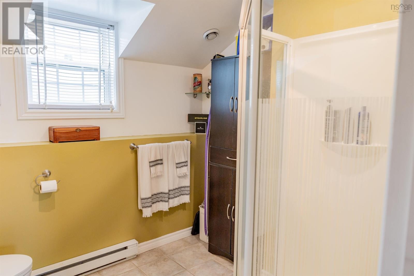 












34 Mary Drive

,
Greenhill,




Nova Scotia
B0K2A0

