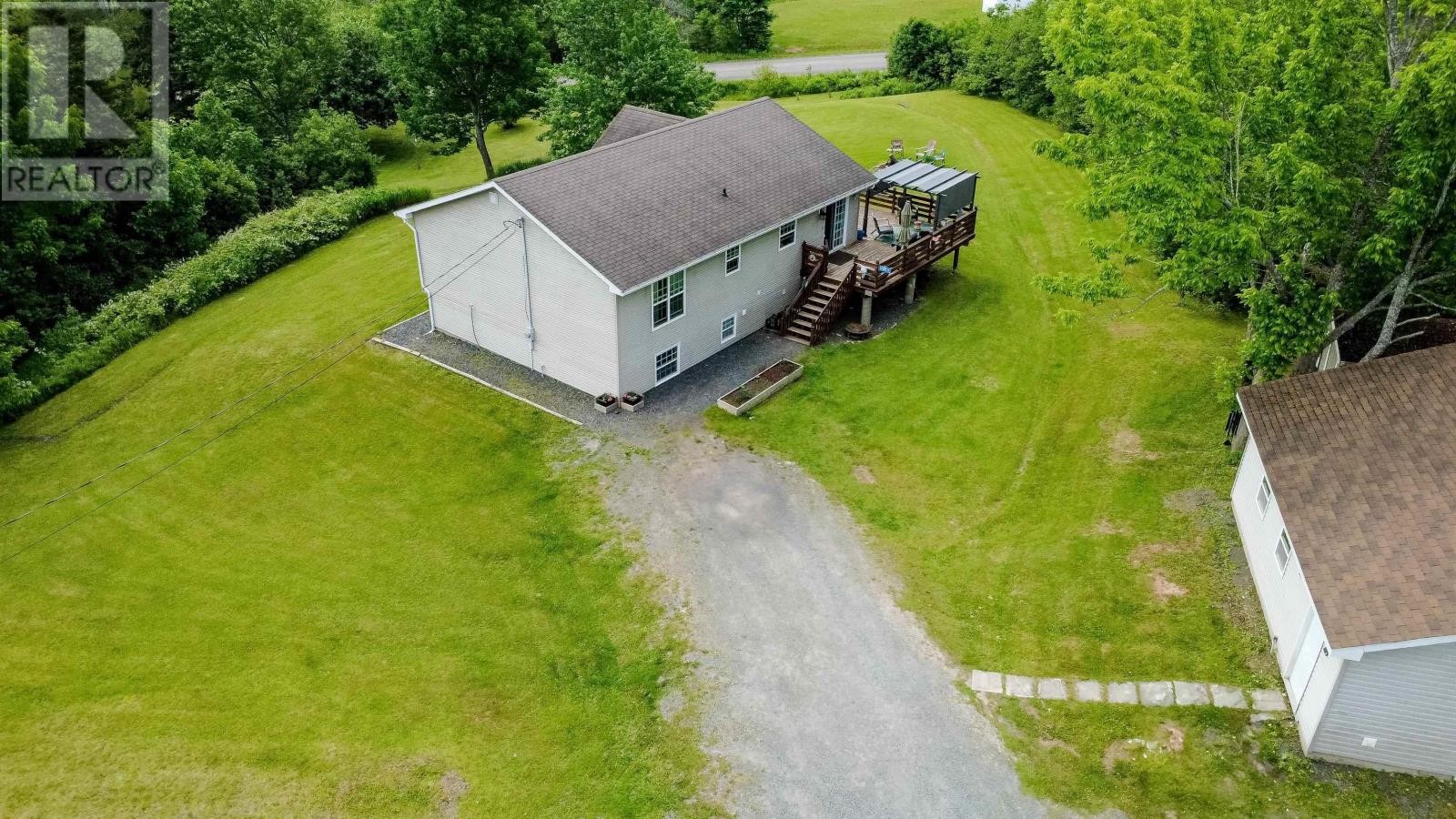 












34 Mary Drive

,
Greenhill,




Nova Scotia
B0K2A0

