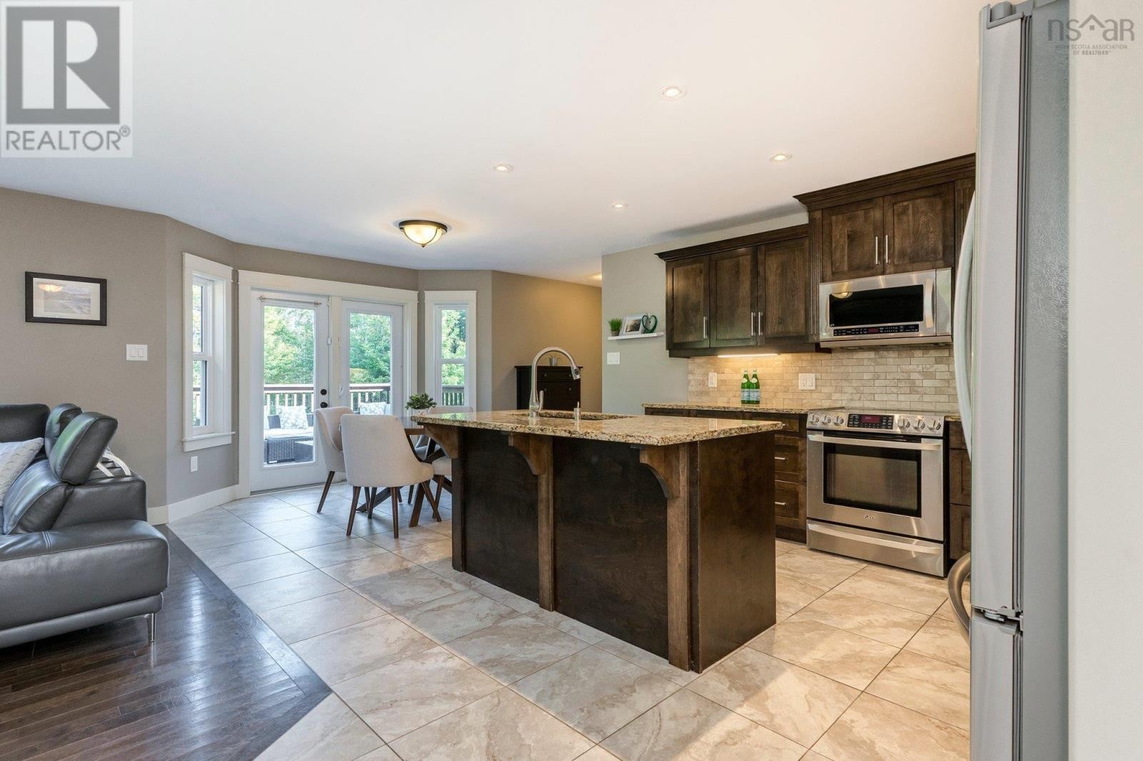 












110 Coulter Crescent

,
Oakfield,




Nova Scotia
B2T0N4

