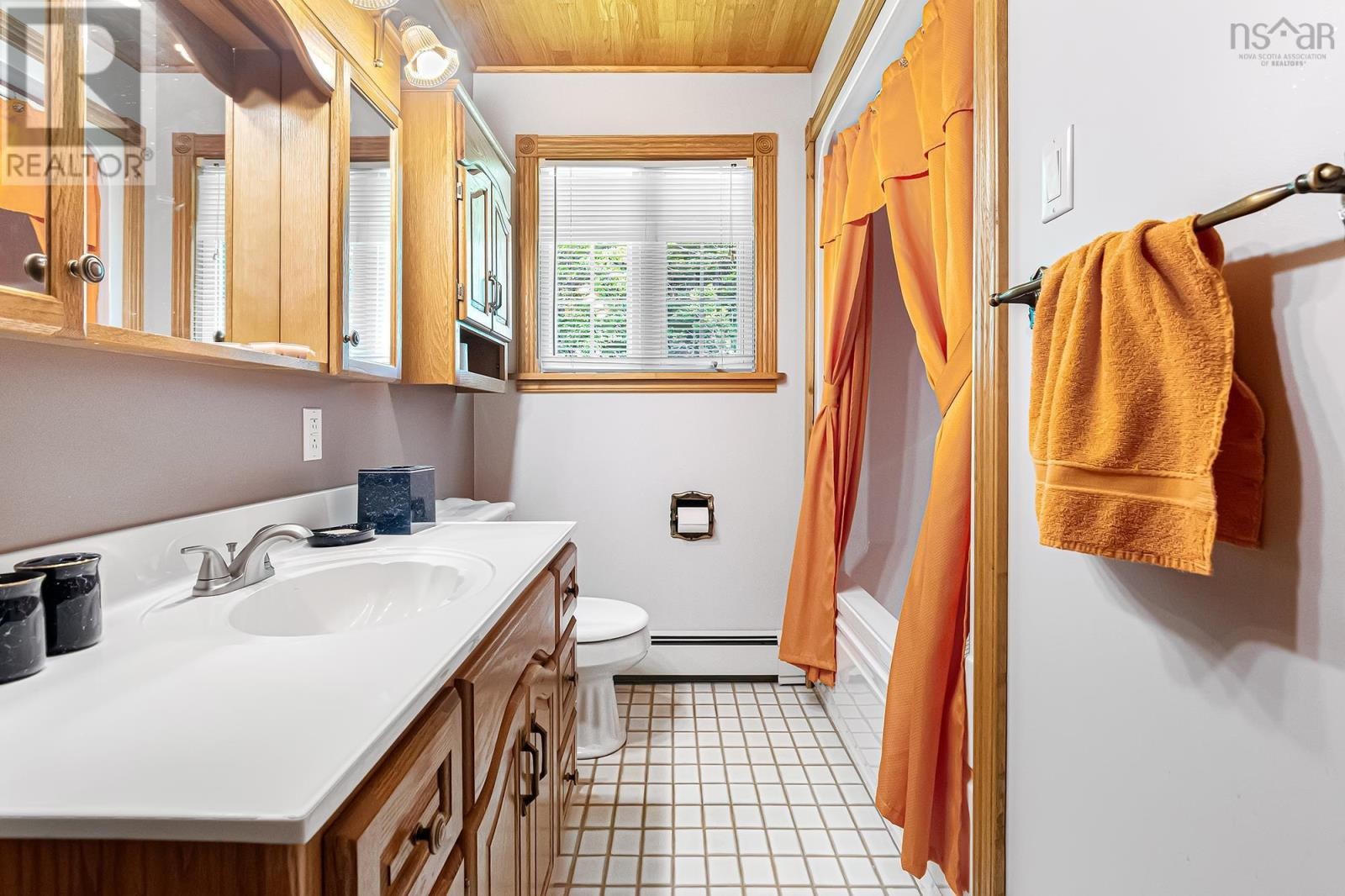 












1230 Veterans Memorial Highway

,
Arichat,




Nova Scotia
B0E1A0

