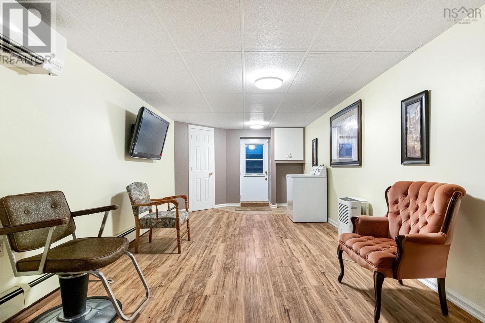 












1230 Veterans Memorial Highway

,
Arichat,




Nova Scotia
B0E1A0

