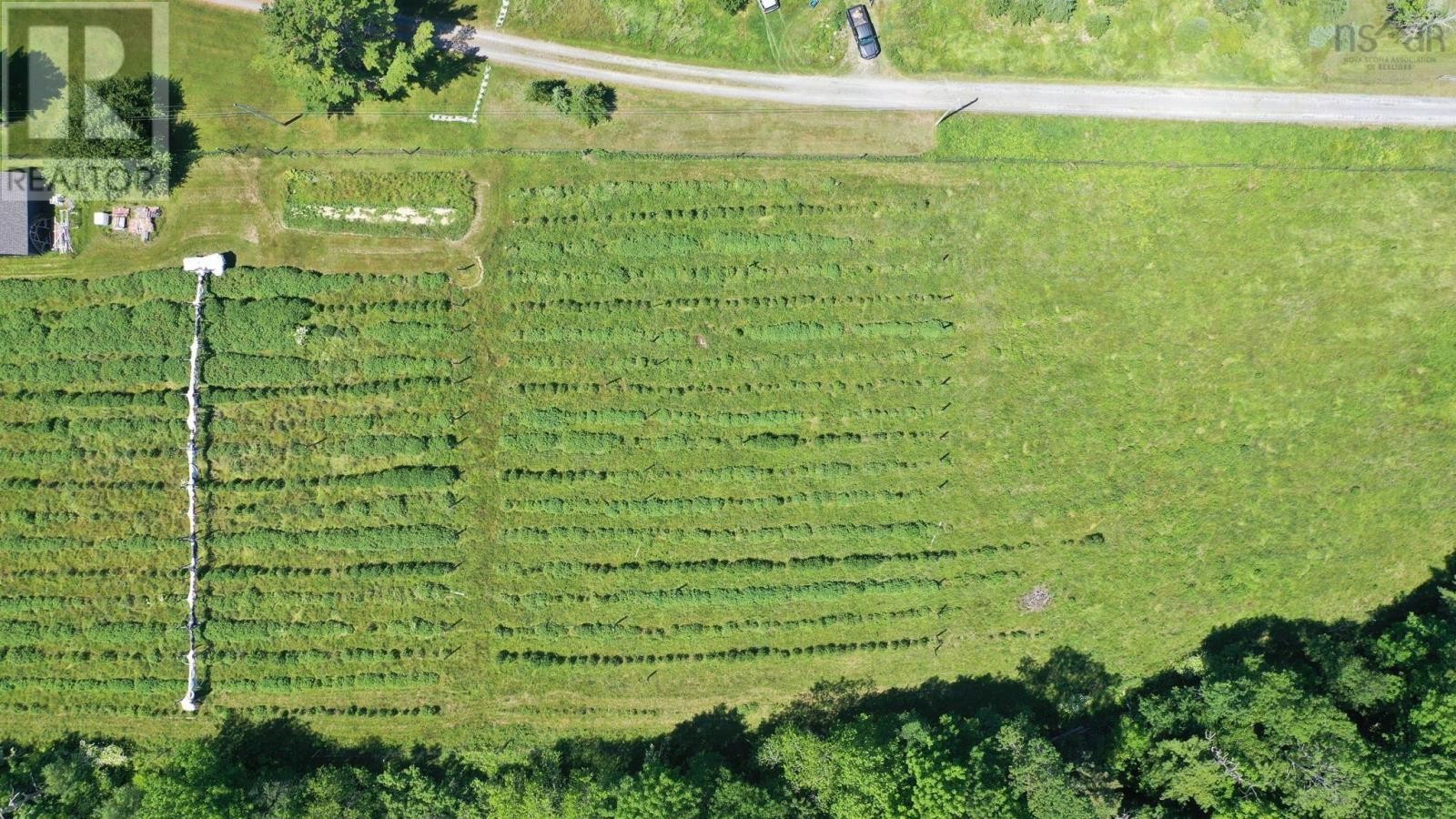 












Lot 1 Highway 3

,
Mahone Bay,







Nova Scotia
B0J2E0

