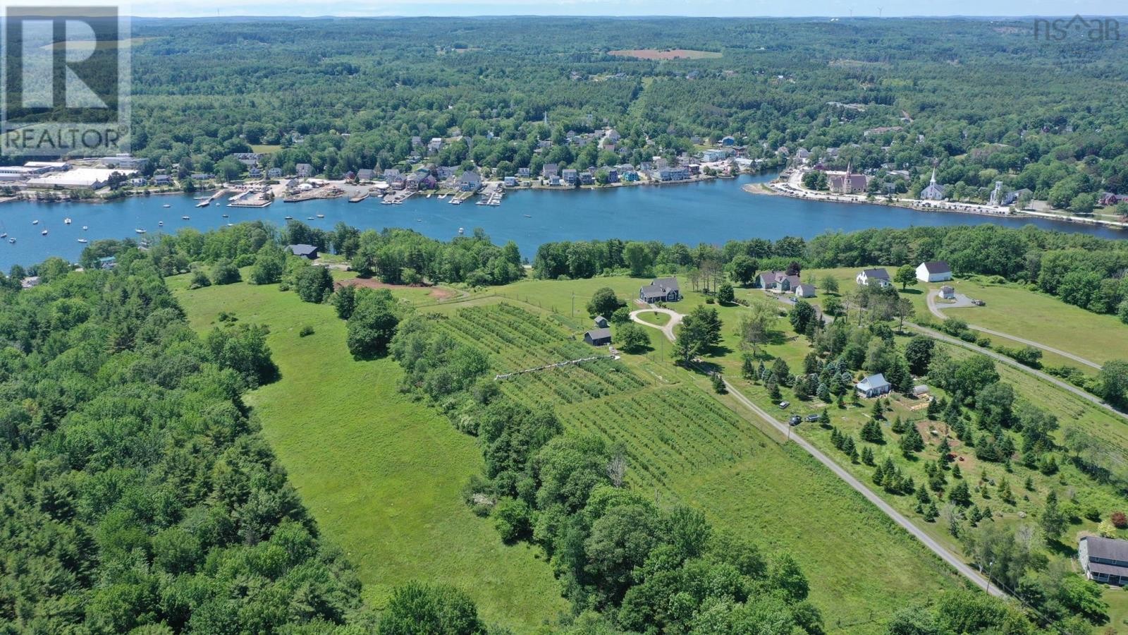 












Lot 1 Highway 3

,
Mahone Bay,







Nova Scotia
B0J2E0

