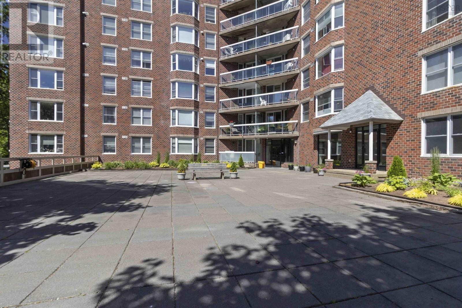












203 85 Spinnaker Drive

,
Halifax,




Nova Scotia
B3N3E3

