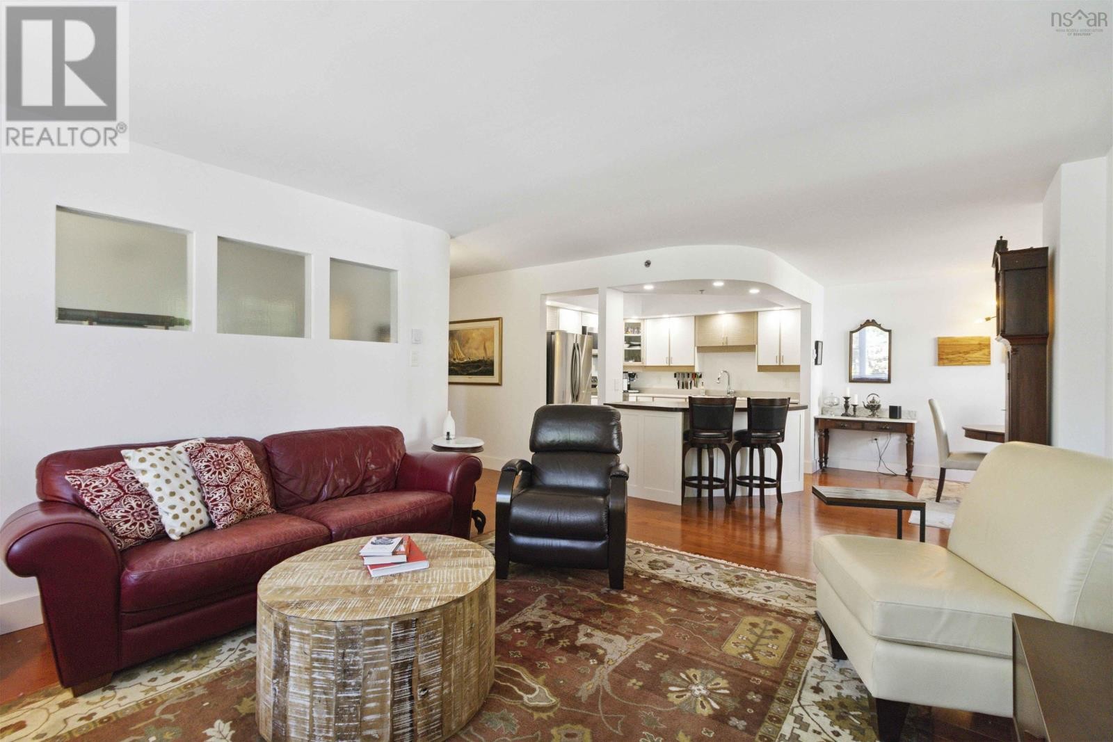 












203 85 Spinnaker Drive

,
Halifax,




Nova Scotia
B3N3E3

