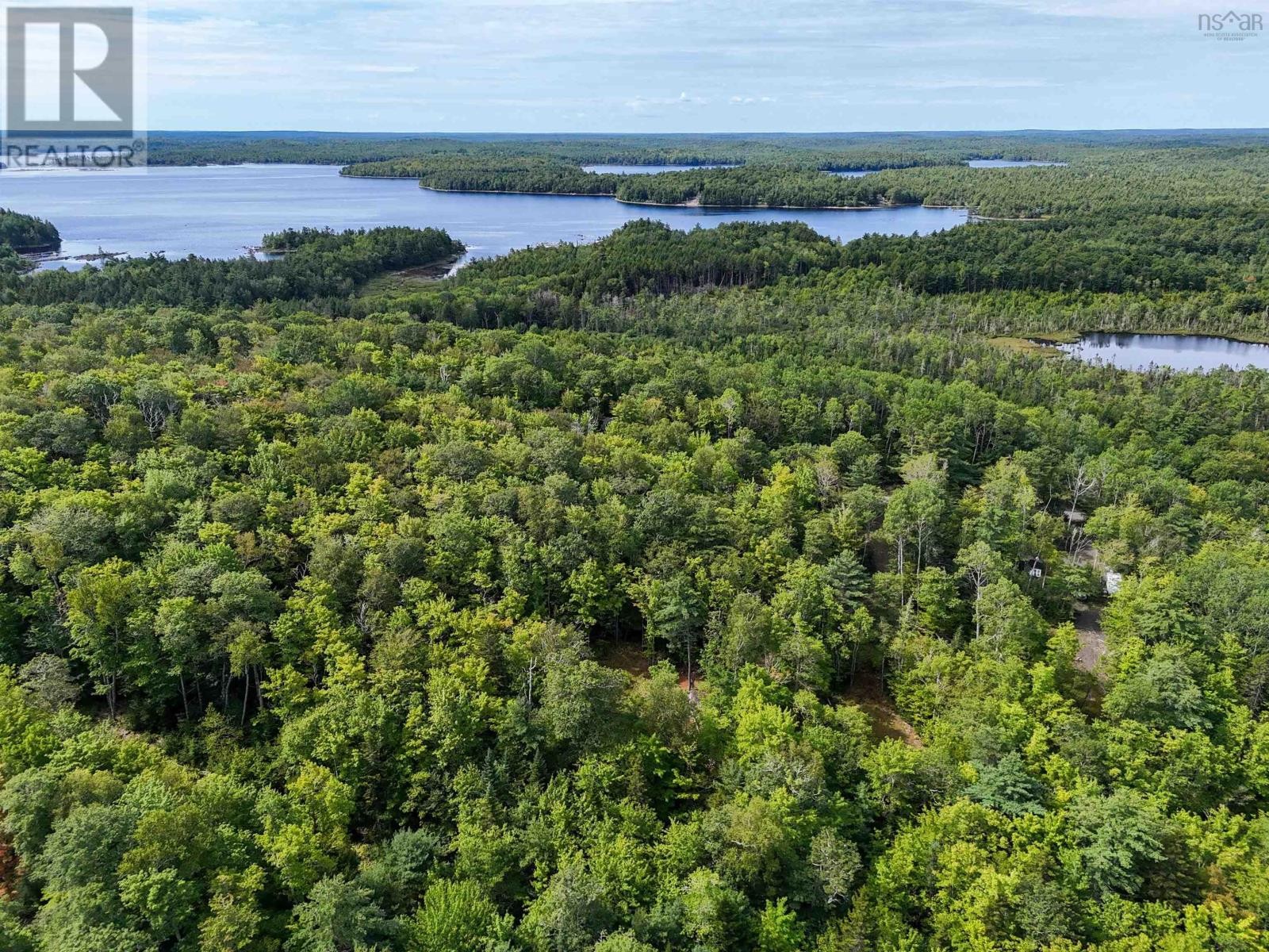 












37 148 Uhlman Point Road

,
Molega North,







Nova Scotia
B0T1X0

