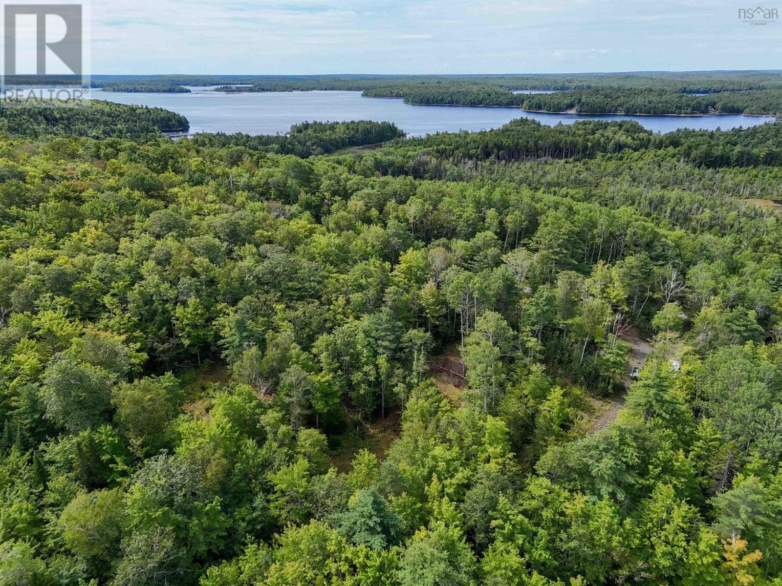 












37 148 Uhlman Point Road

,
Molega North,







Nova Scotia
B0T1X0

