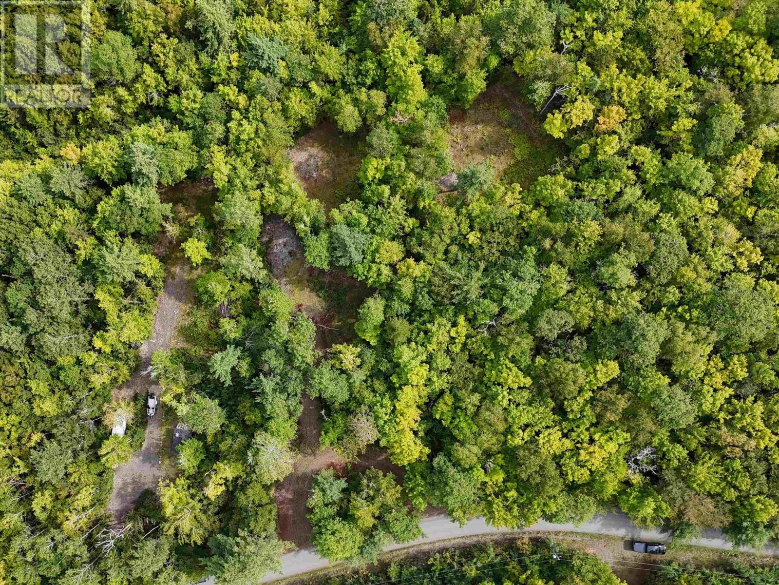 












35 142 Uhlman Point Road

,
Molega North,







Nova Scotia
B0T1X0

