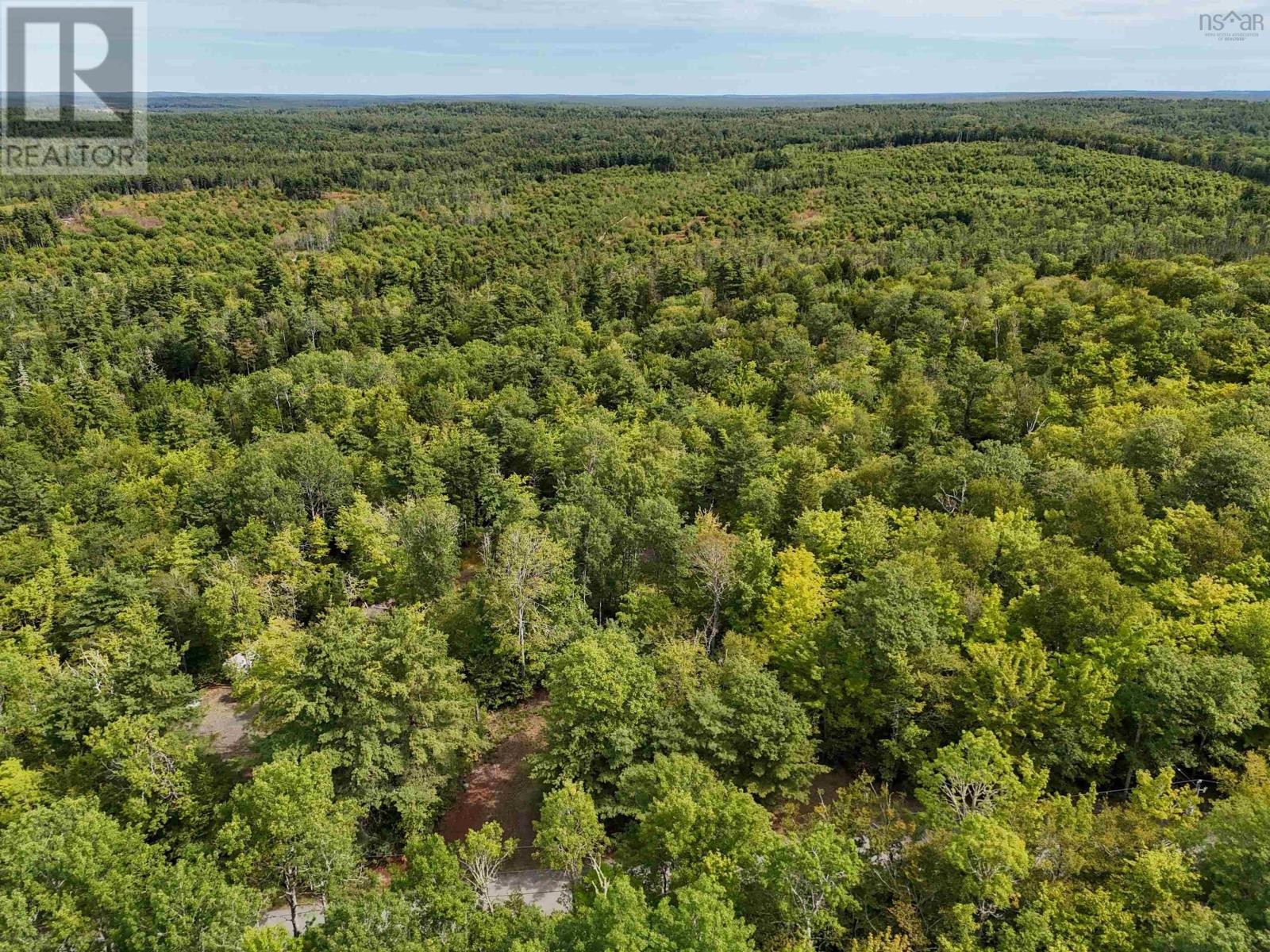 












35 142 Uhlman Point Road

,
Molega North,







Nova Scotia
B0T1X0

