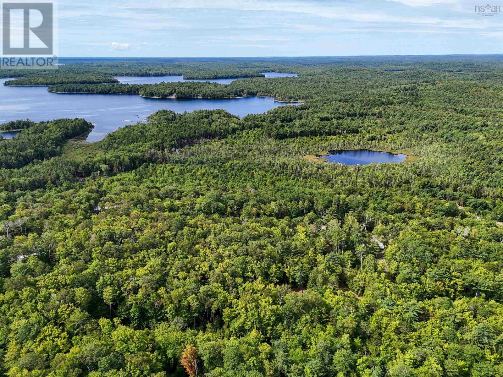 












35 142 Uhlman Point Road

,
Molega North,







Nova Scotia
B0T1X0

