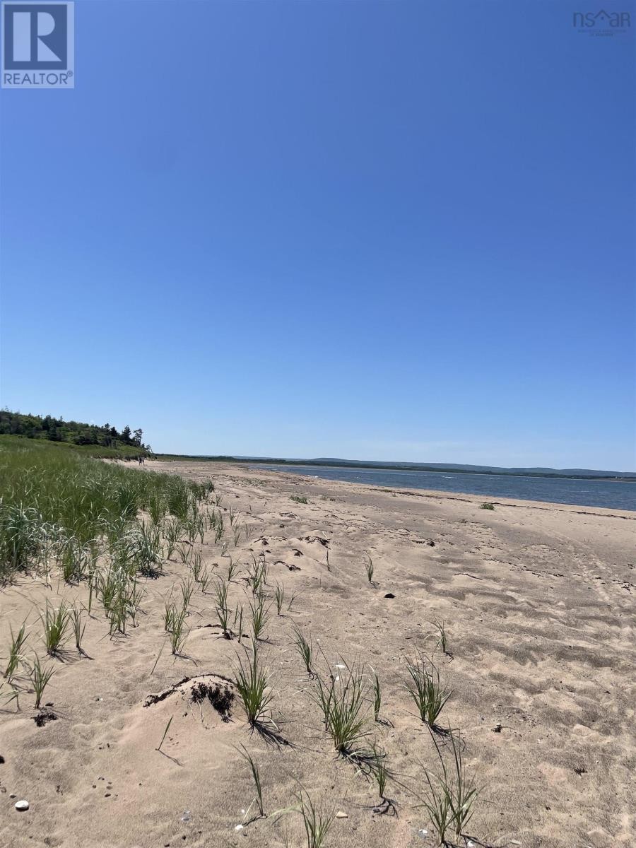 












27 Old Ferry Road

,
Bayfield,







Nova Scotia
B0H1R0

