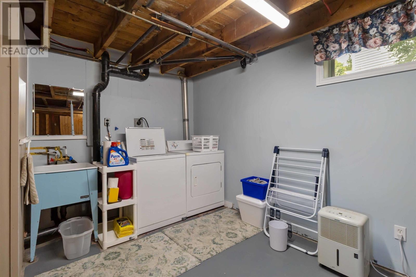 












24 Woodlawn Road

,
Dartmouth,




Nova Scotia
B2W2R6

