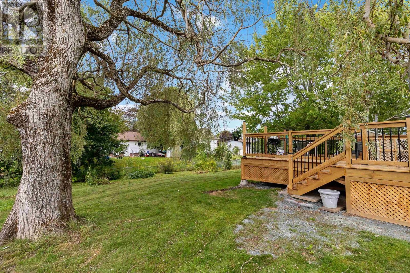 












24 Woodlawn Road

,
Dartmouth,




Nova Scotia
B2W2R6

