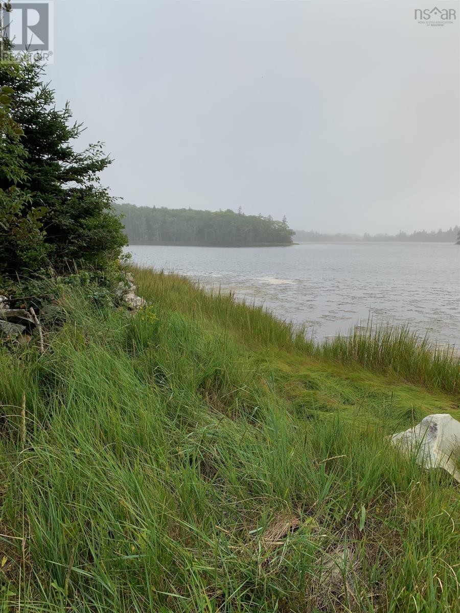 












126 Belleville South Road

,
Tusket,







Nova Scotia
B0W3M0

