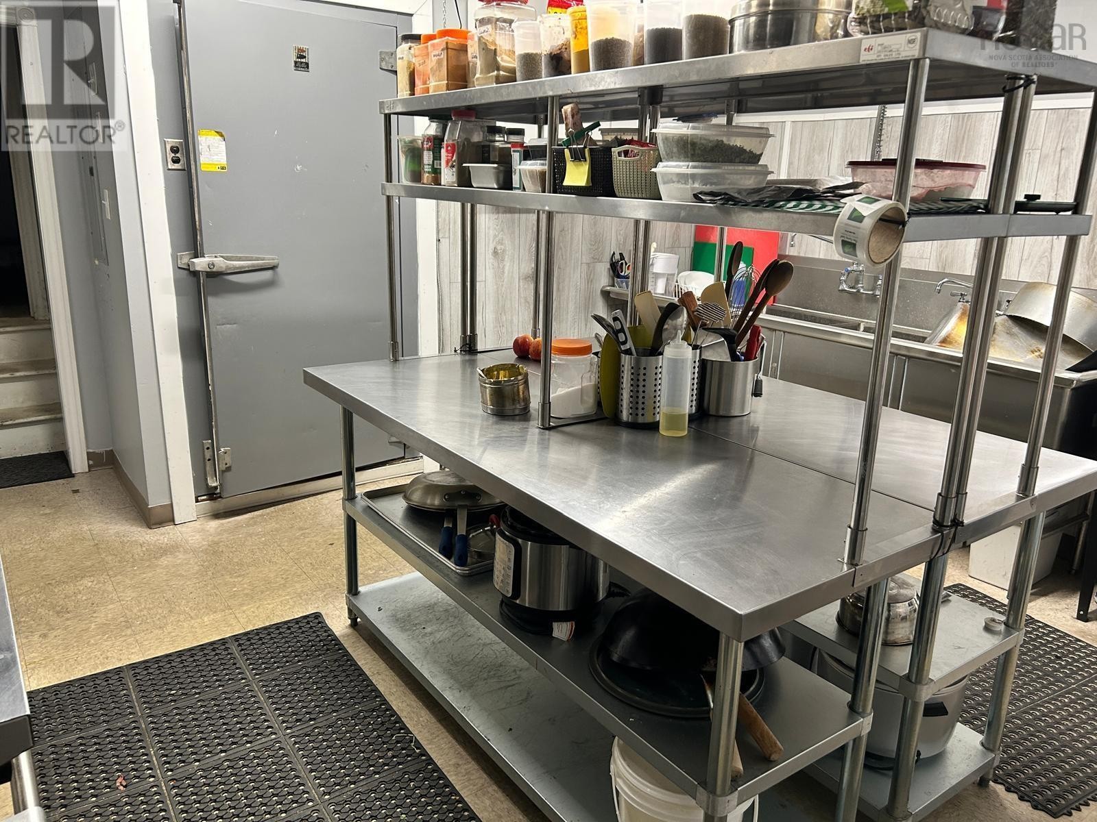 












1117 Old Sambro Road

,
Harrietsfield,




Nova Scotia
B3V1A6

