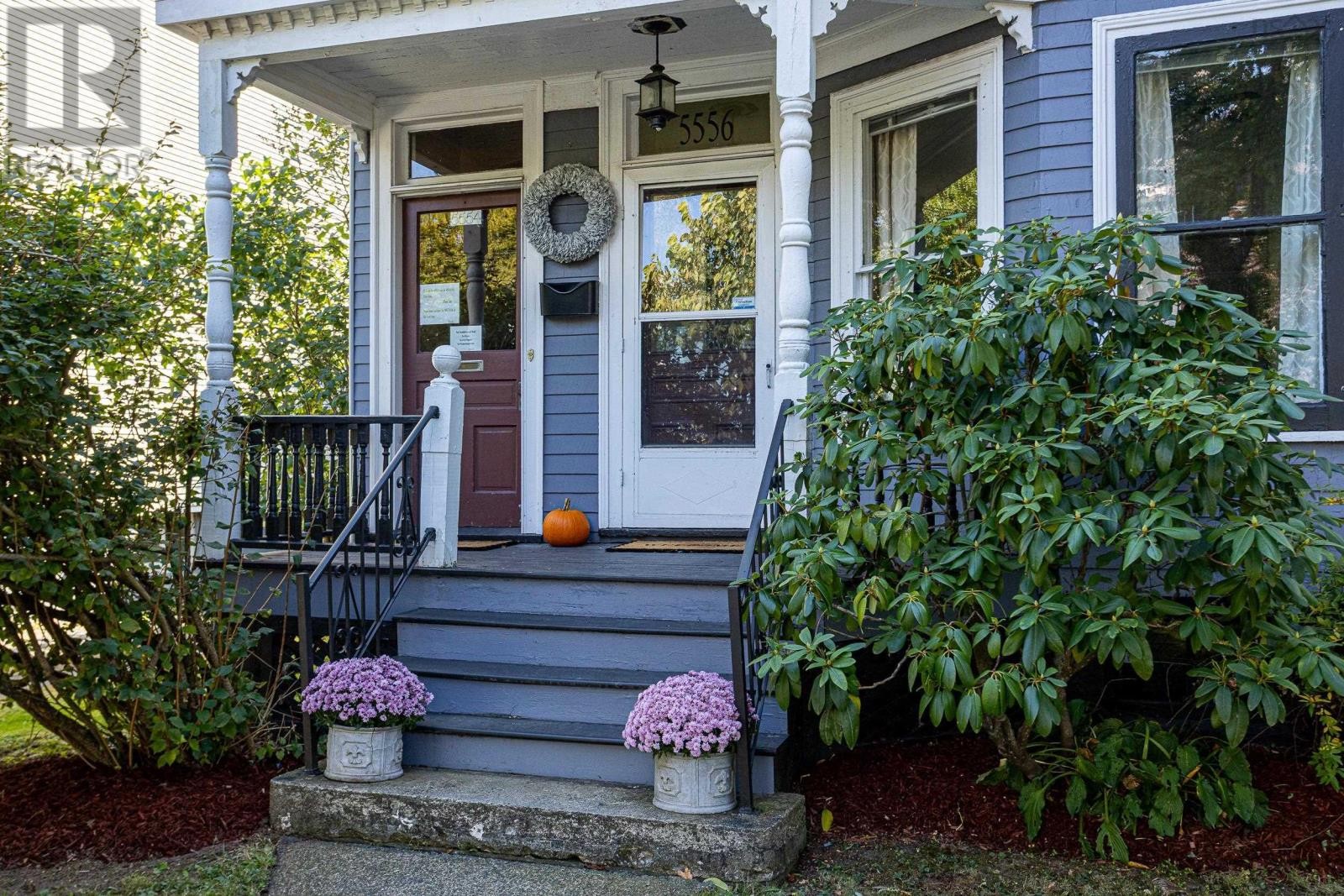 












5554- 5556 Atlantic Street

,
Halifax,




Nova Scotia
B3H1G4

