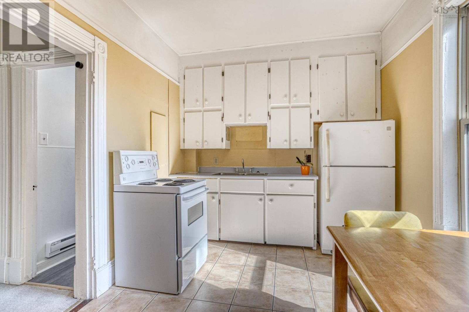 












5554- 5556 Atlantic Street

,
Halifax,




Nova Scotia
B3H1G4

