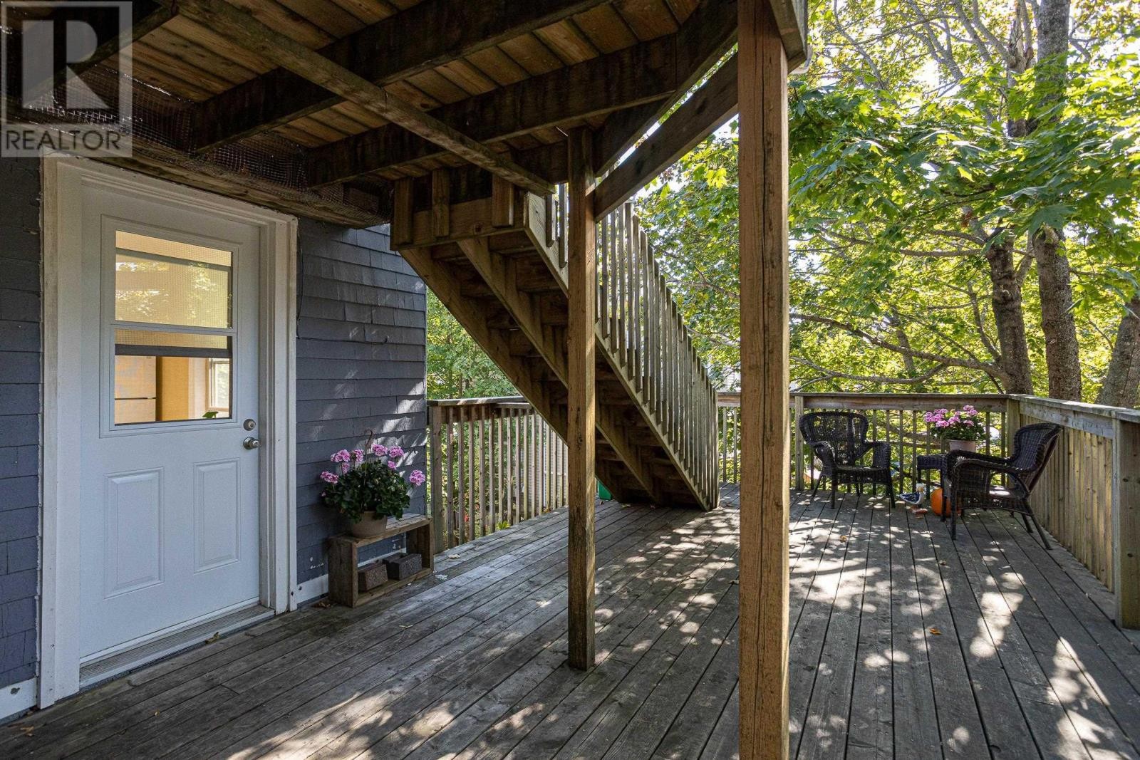 












5554- 5556 Atlantic Street

,
Halifax,




Nova Scotia
B3H1G4

