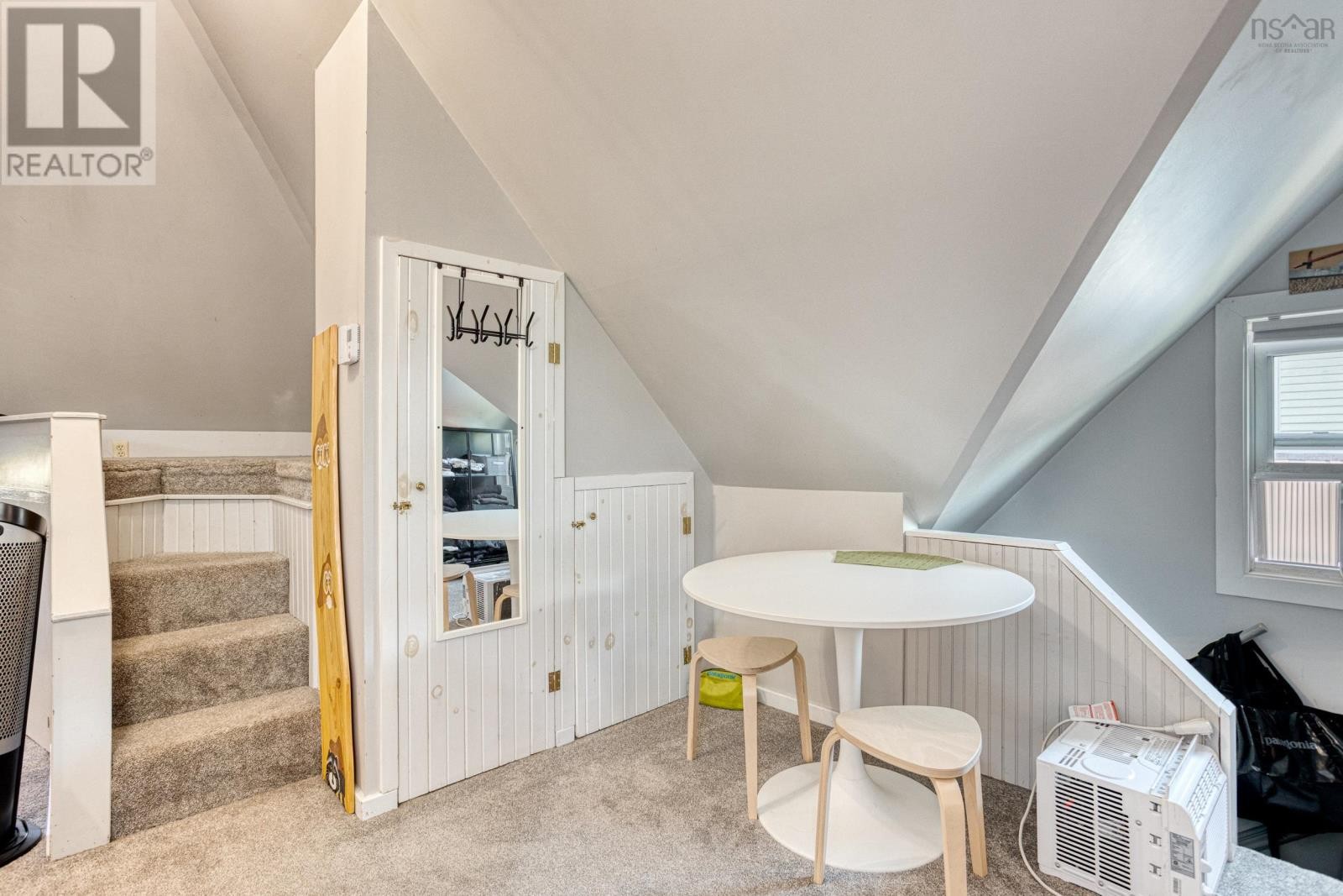 












5554- 5556 Atlantic Street

,
Halifax,




Nova Scotia
B3H1G4

