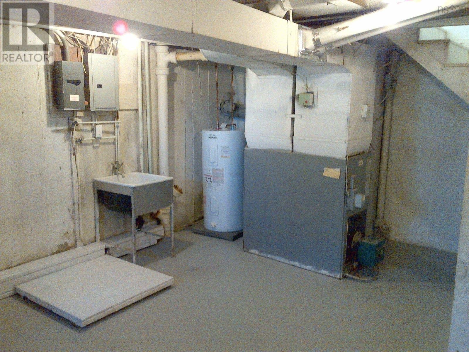 












74 Belle Vista Drive

,
Dartmouth,




Nova Scotia
B2W2X5

