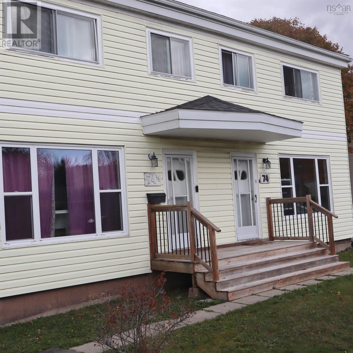 












74 Belle Vista Drive

,
Dartmouth,




Nova Scotia
B2W2X5

