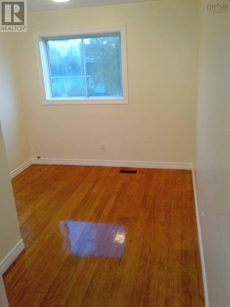 












74 Belle Vista Drive

,
Dartmouth,




Nova Scotia
B2W2X5

