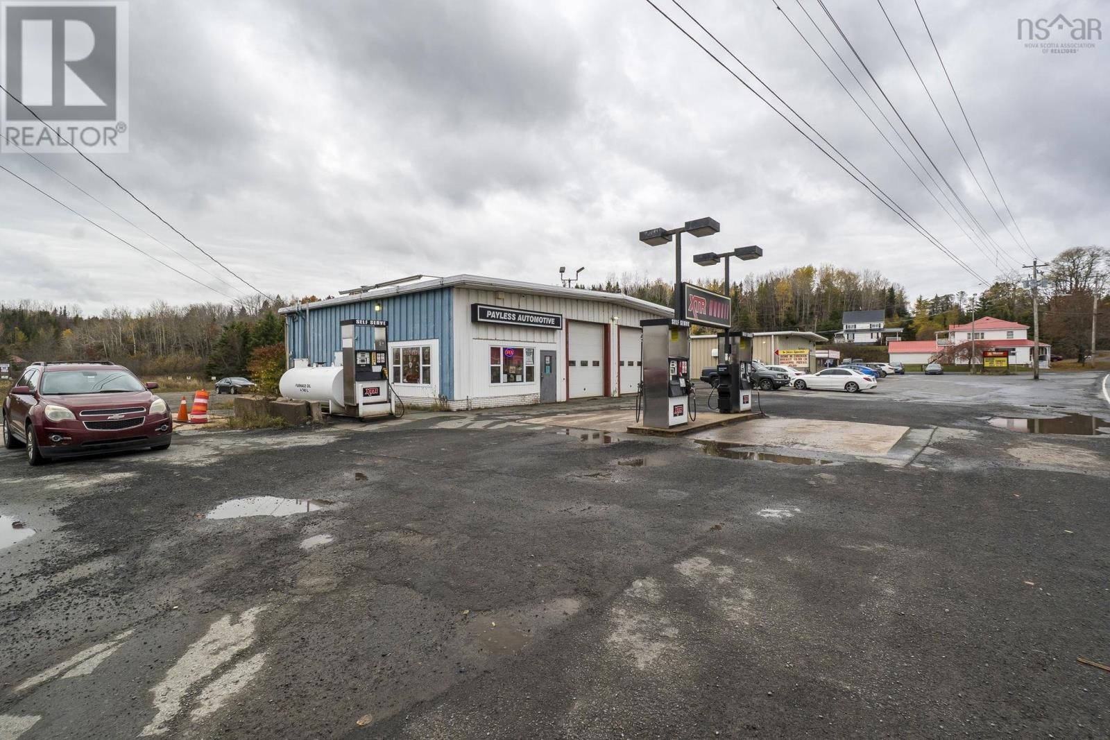 












6197 Highway 354

,
Kennetcook,




Nova Scotia
B0N1T0

