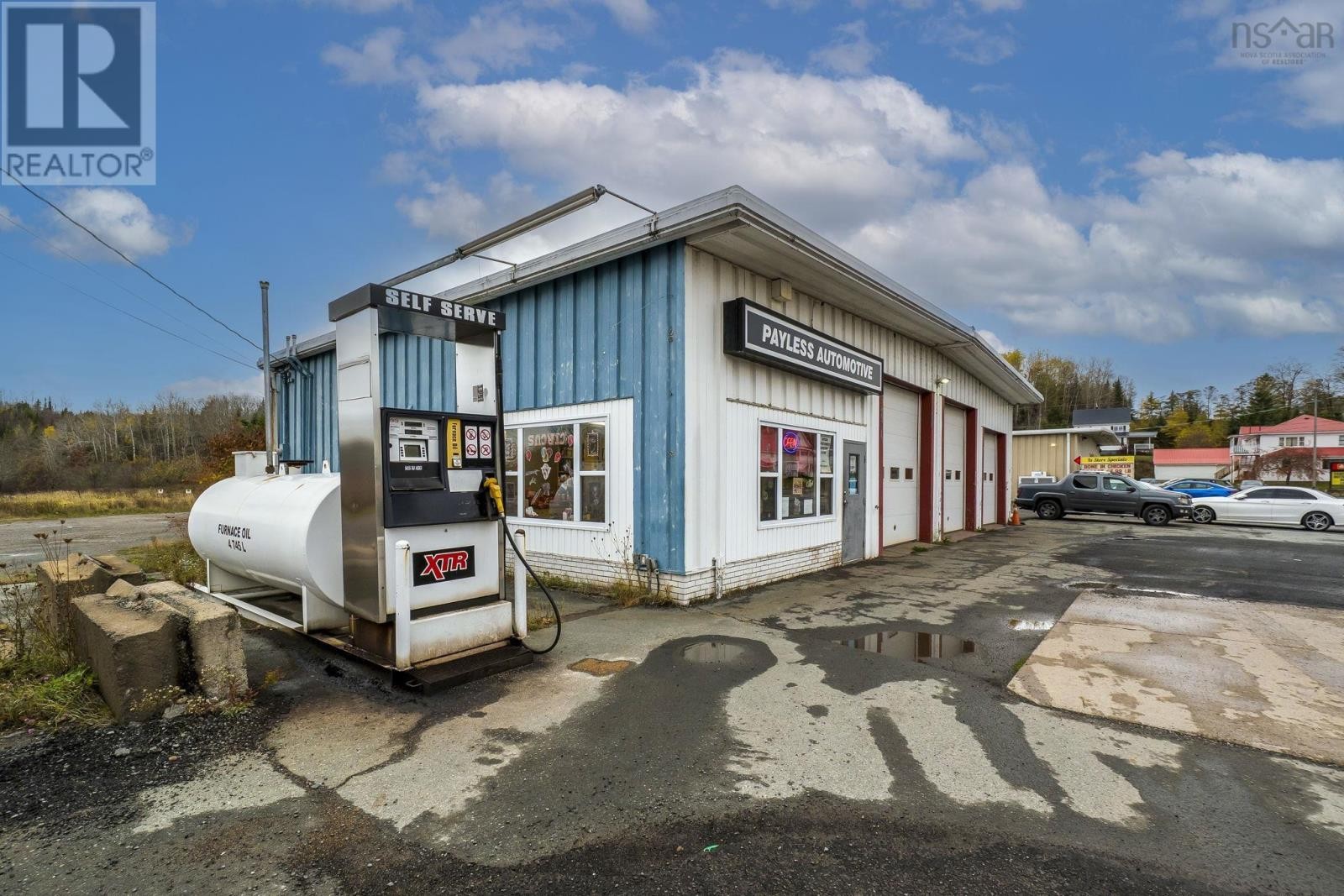 












6197 Highway 354

,
Kennetcook,




Nova Scotia
B0N1T0

