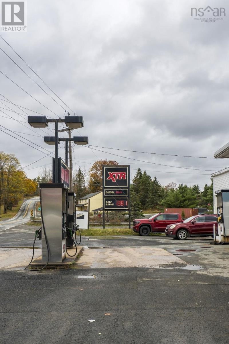 












6197 Highway 354

,
Kennetcook,




Nova Scotia
B0N1T0

