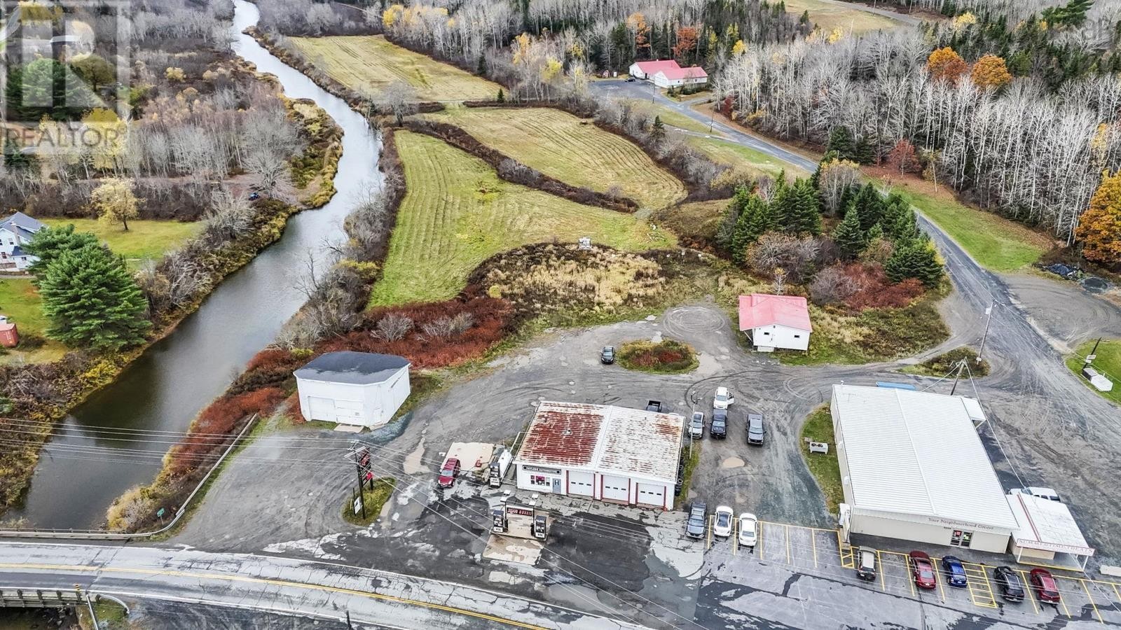 












6197 Highway 354

,
Kennetcook,




Nova Scotia
B0N1T0

