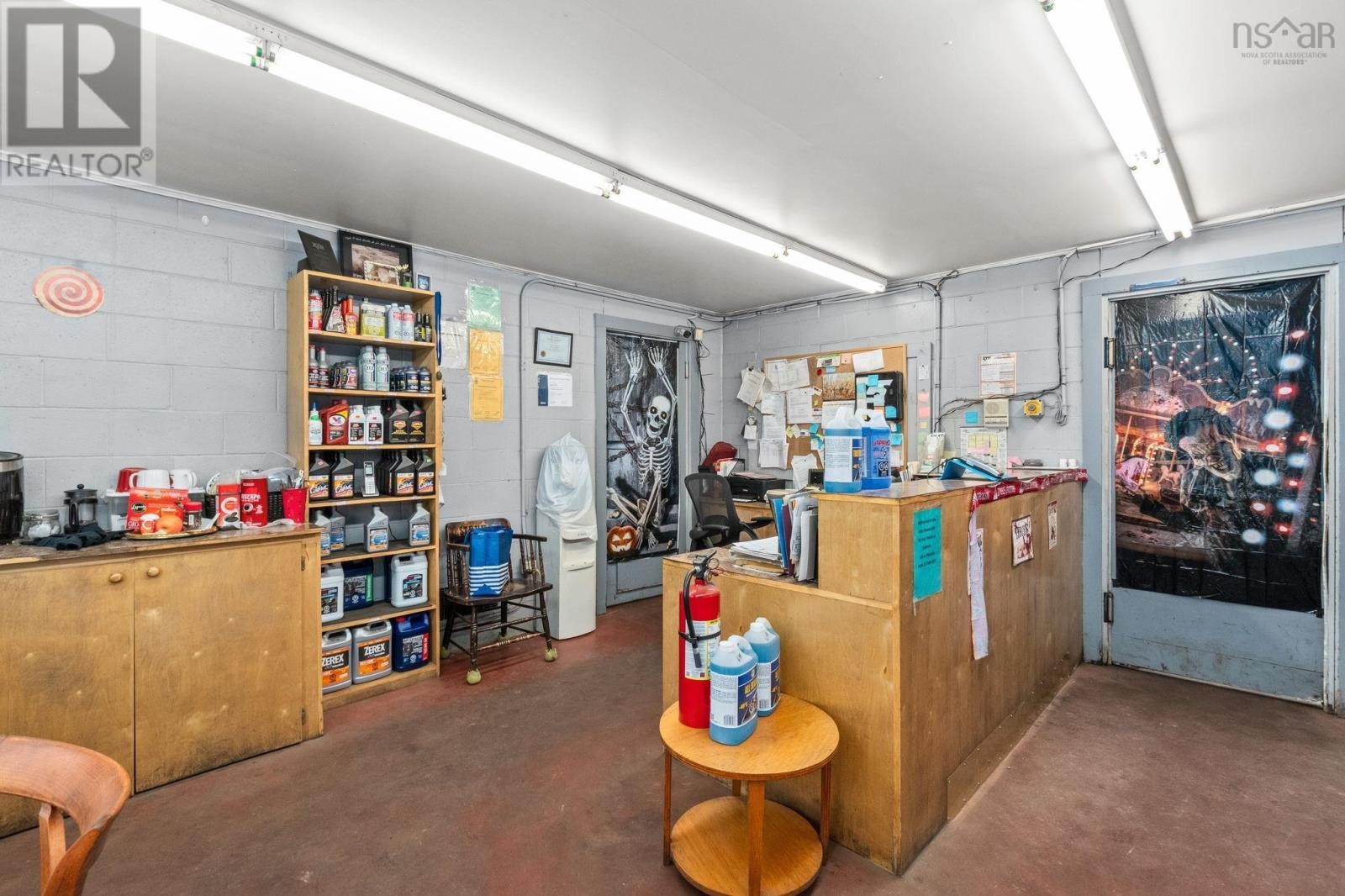 












6197 Highway 354

,
Kennetcook,




Nova Scotia
B0N1T0

