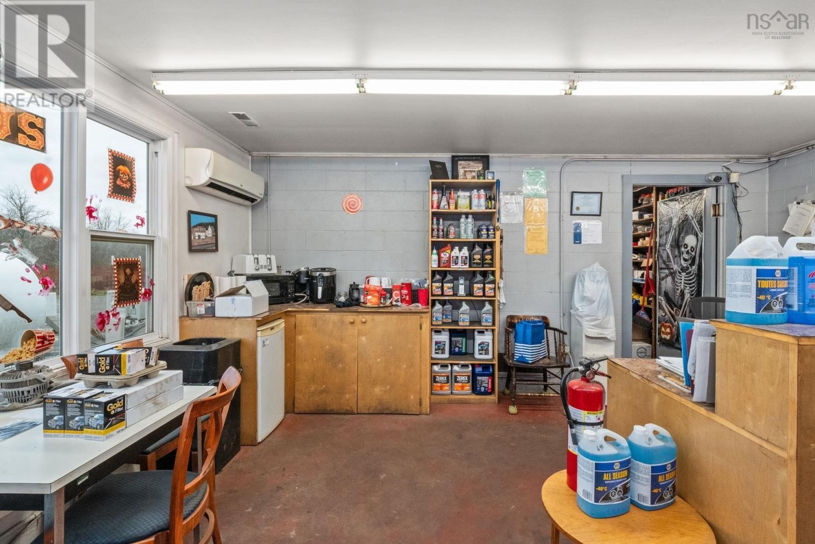 












6197 Highway 354

,
Kennetcook,




Nova Scotia
B0N1T0

