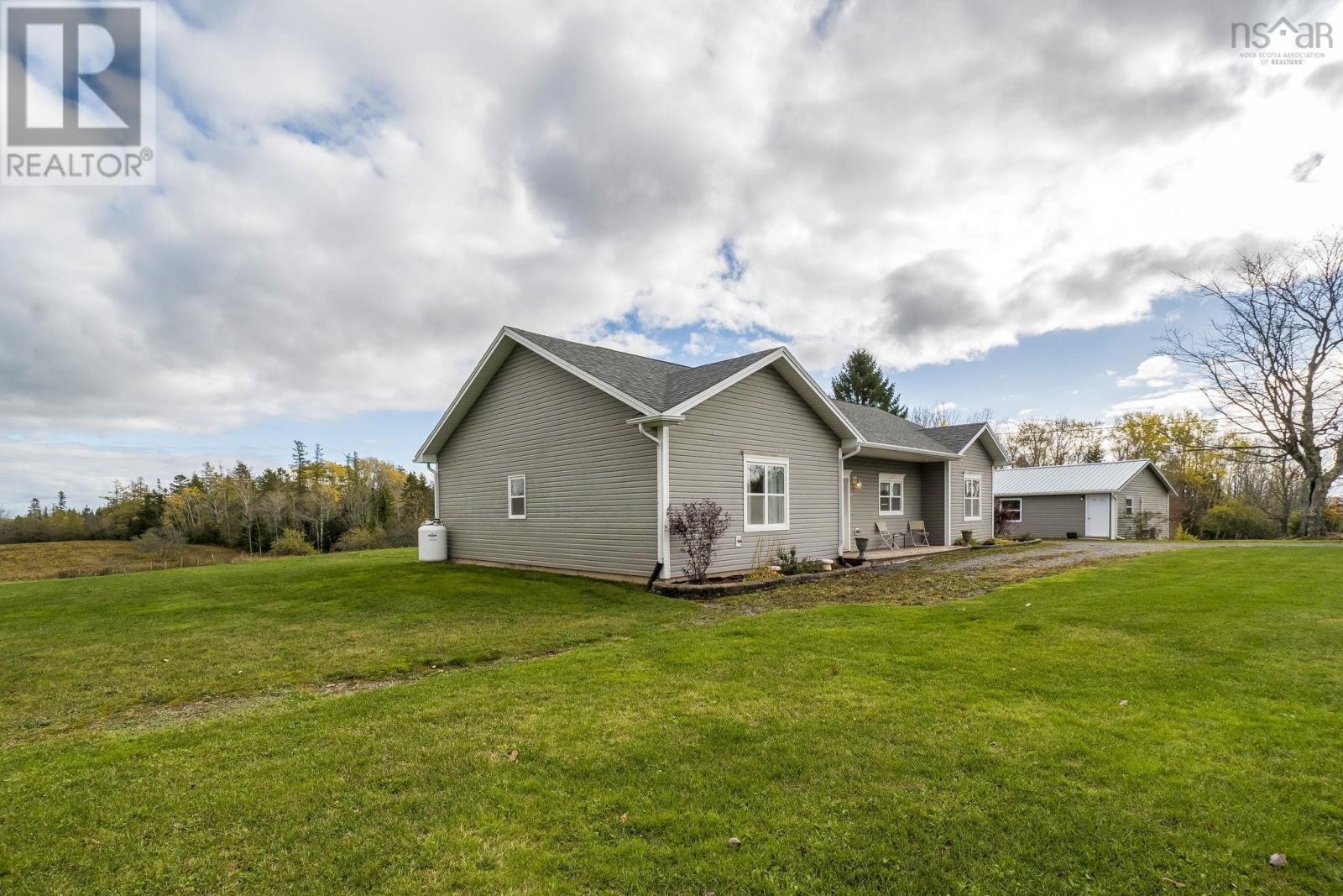 












6874 Highway 354

,
Kennetcook,







Nova Scotia
B0N1P0

