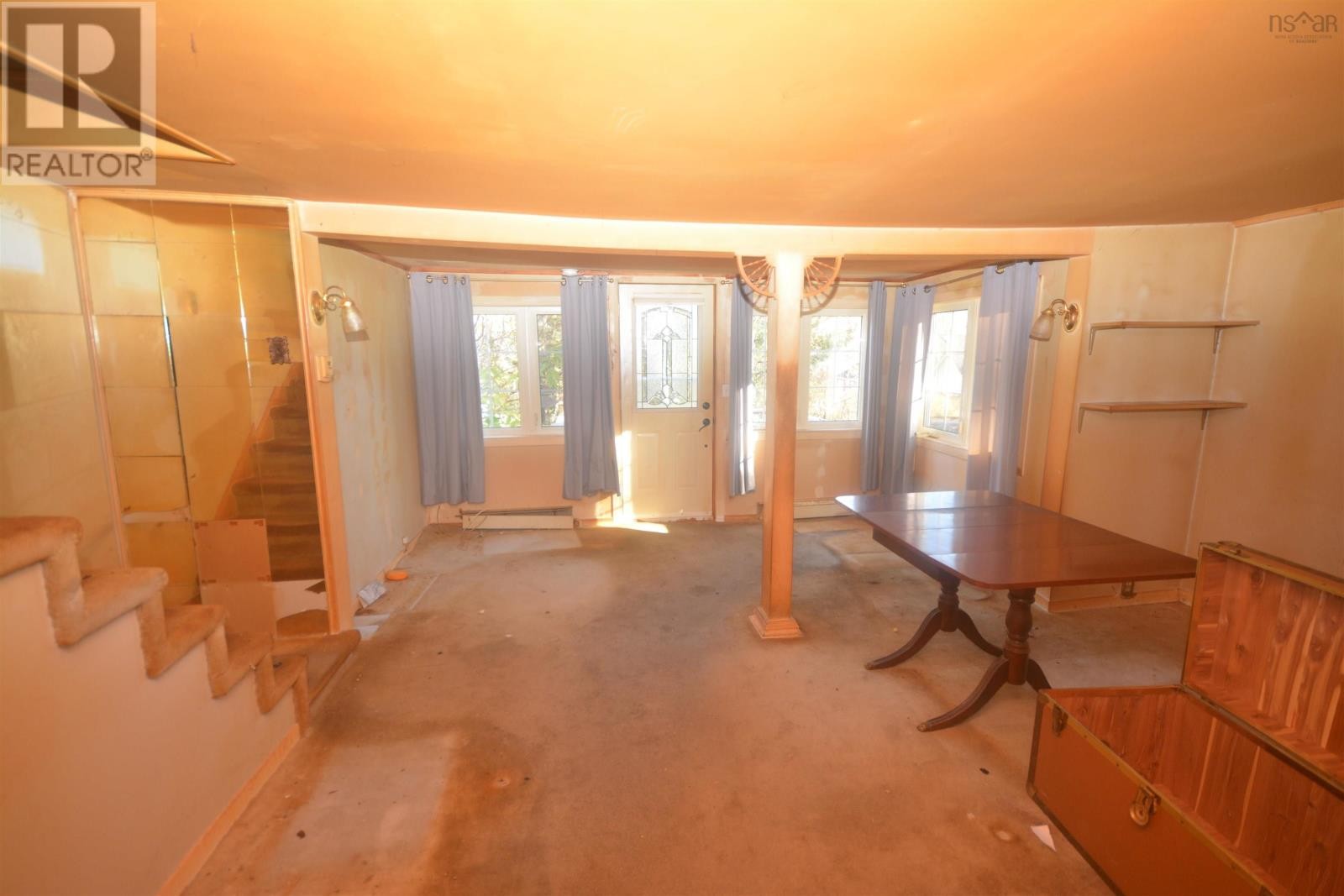 












6 Nelson Avenue

,
Halifax,




Nova Scotia
B3P1V8

