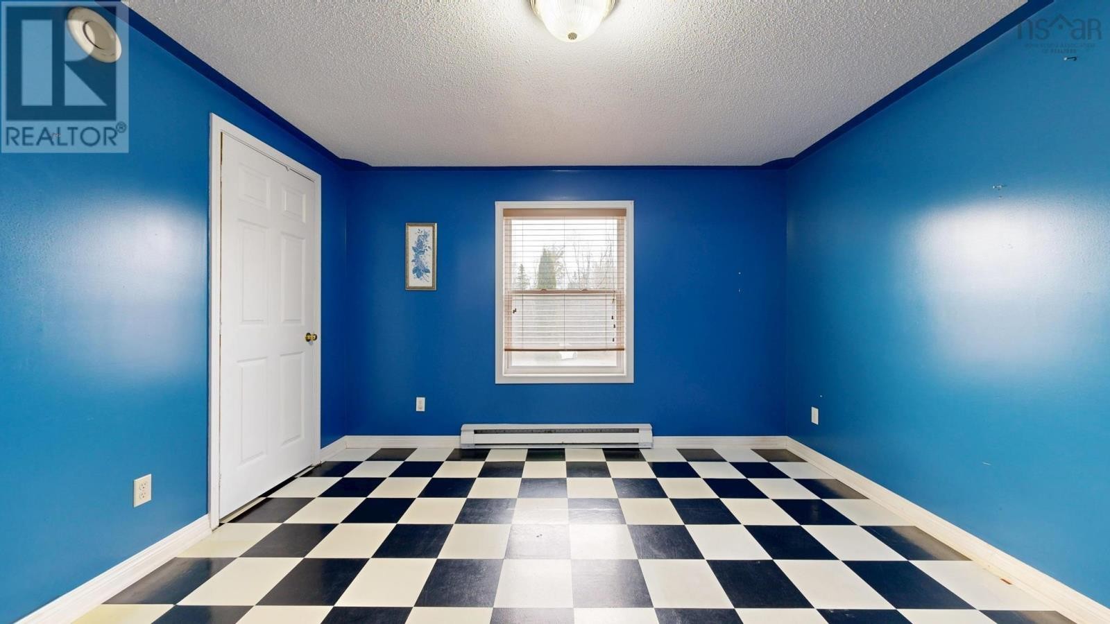 












2905 Highway 3

,
Brass Hill,




Nova Scotia
B0W1E0

