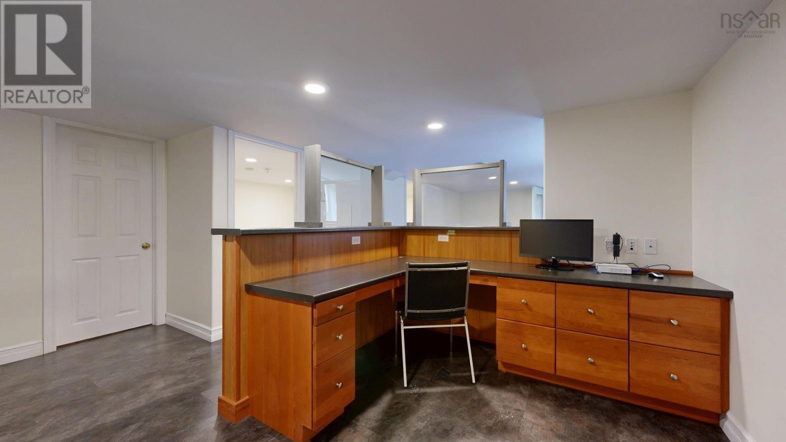 












2905 Highway 3

,
Brass Hill,




Nova Scotia
B0W1E0

