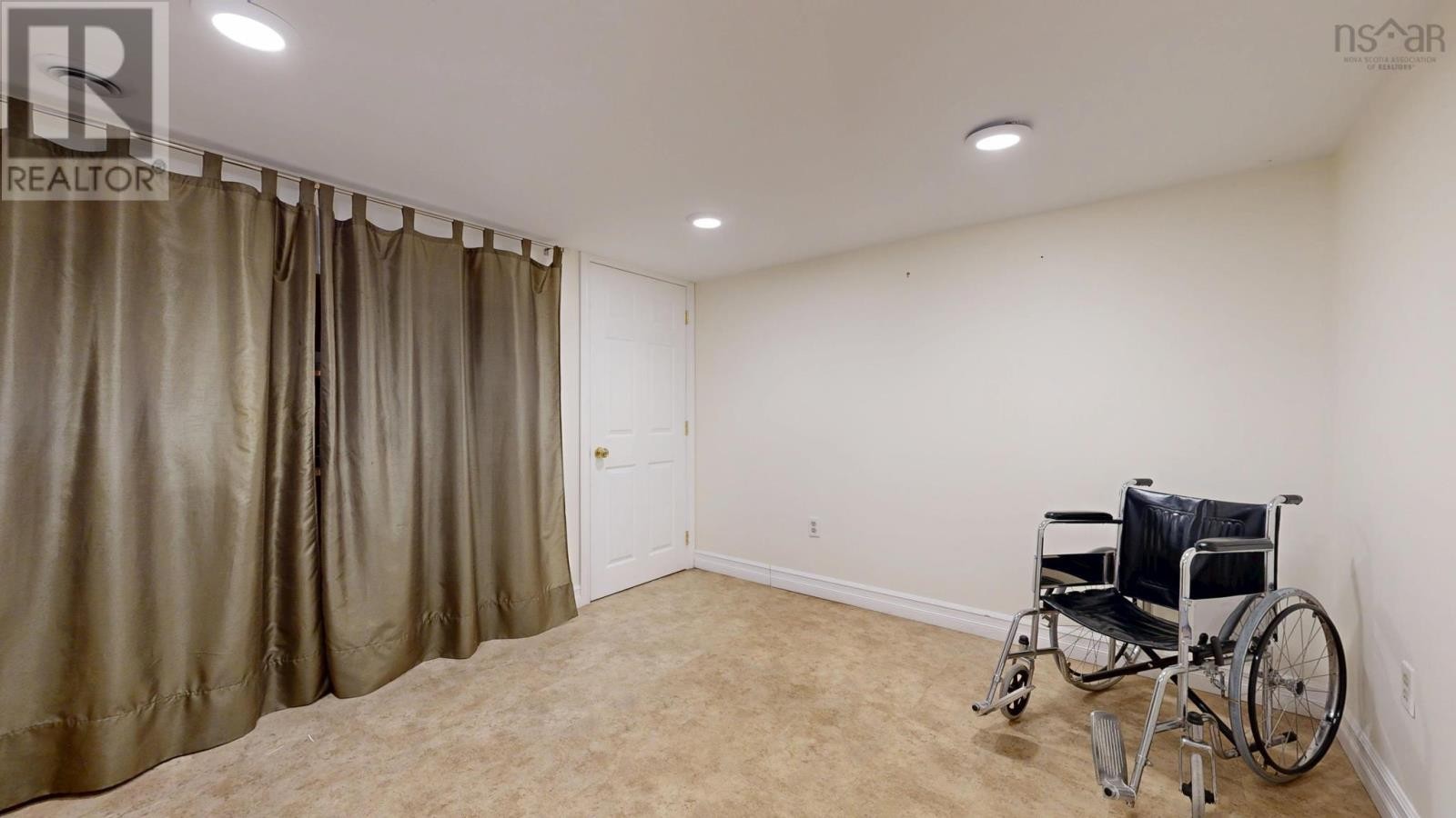 












2905 Highway 3

,
Brass Hill,




Nova Scotia
B0W1E0

