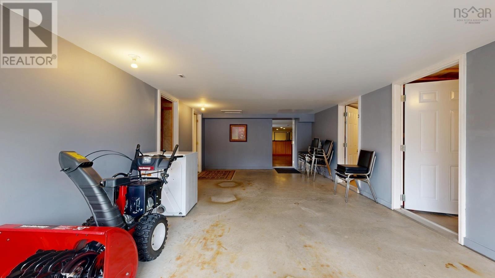 












2905 Highway 3

,
Brass Hill,




Nova Scotia
B0W1E0

