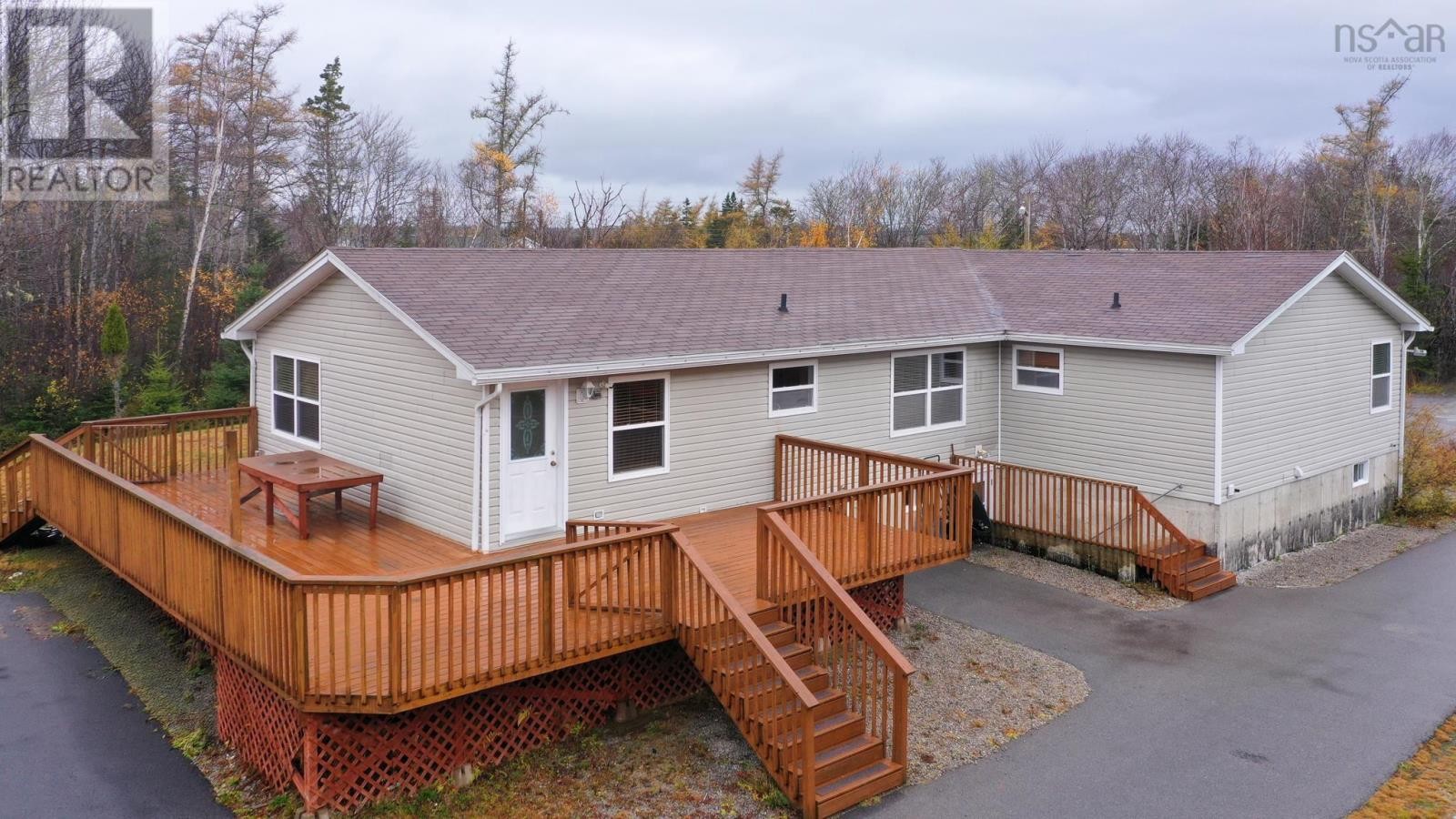 












2905 Highway 3

,
Brass Hill,




Nova Scotia
B0W1E0

